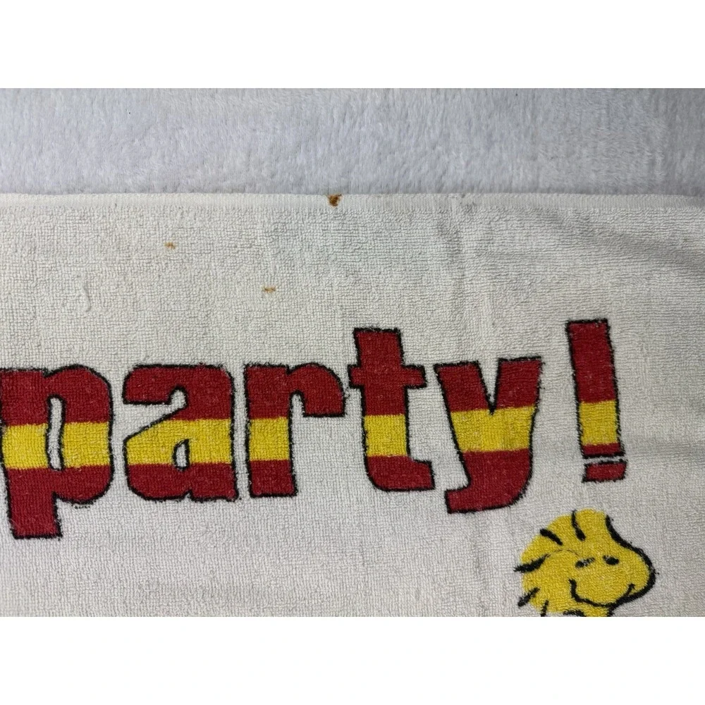 Vintage Jay Franco Peanuts Snoopy Beach Party Beach Towel 50